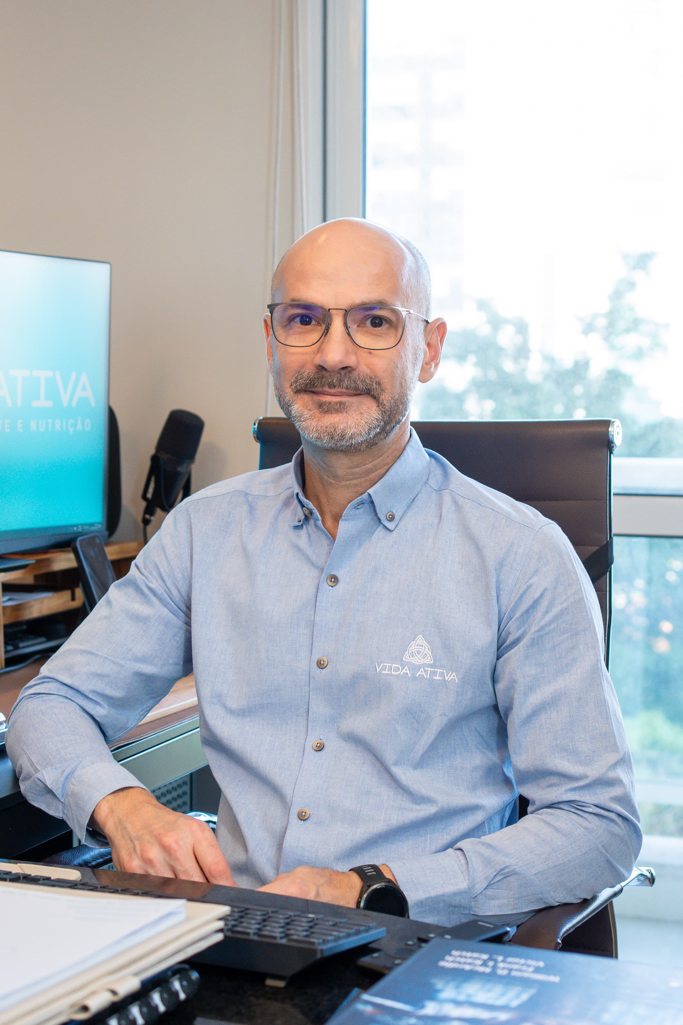 Dr. Mateus Antunes Nogueira — cirurgião do aparelho digestivo